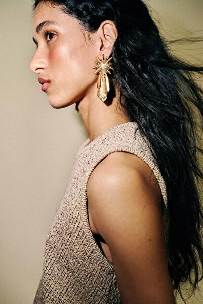 Unzilee Brand Model Gold Sun Earrings
