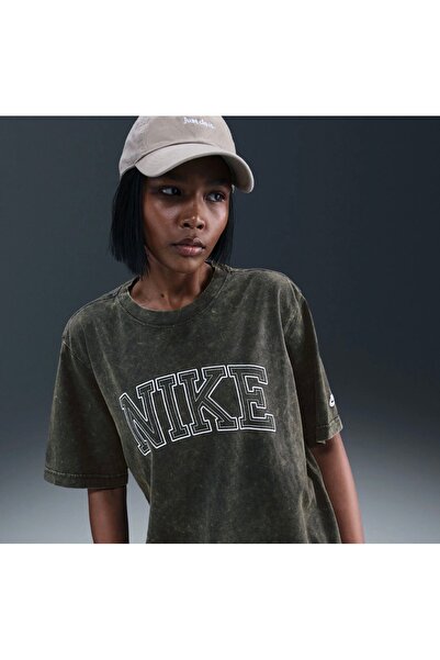 Nike SS Tee Classics+ Kadın Yeşil Tişört KUZEY SPORT