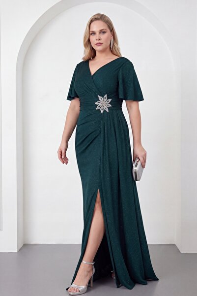 Lafaba Women's Emerald Green V-Neck Accessory Detailed Glittery Plus Size Eve...