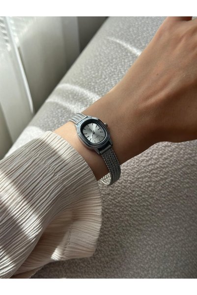 MERW Dazy Model Silver Color Metal Cord Vintage Series Women Wrist Watch