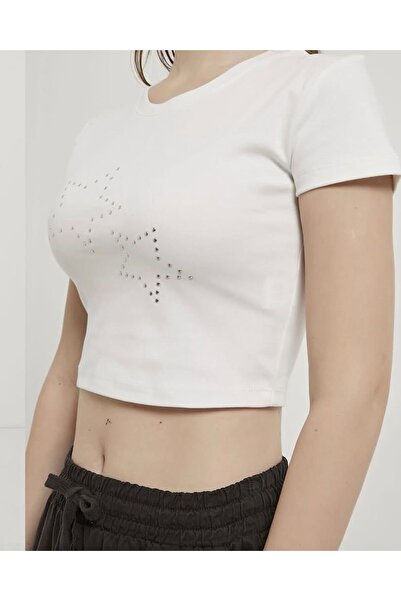 milav butik Kadın Beyaz Yıldız Taş Detaylı Bisiklet Yaka Crop Top Tişört