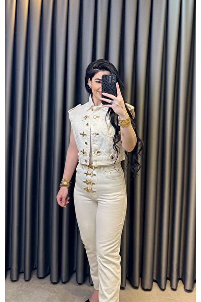 Nisam Accessory-Enhanced Vest Jean Set
