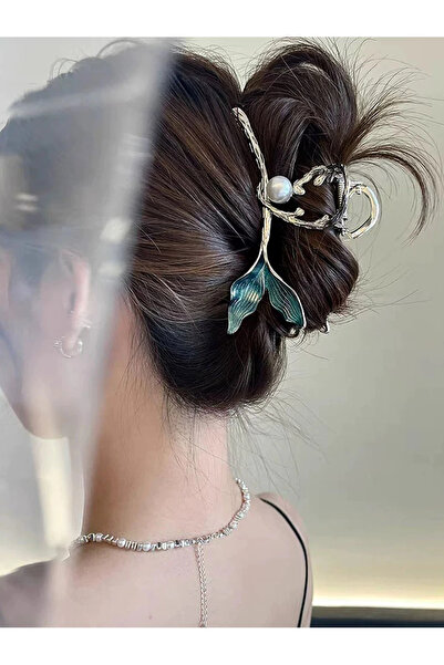 Generic Blue Metal Hair Clip for Women, Elegant and Simple Design, Artificial...