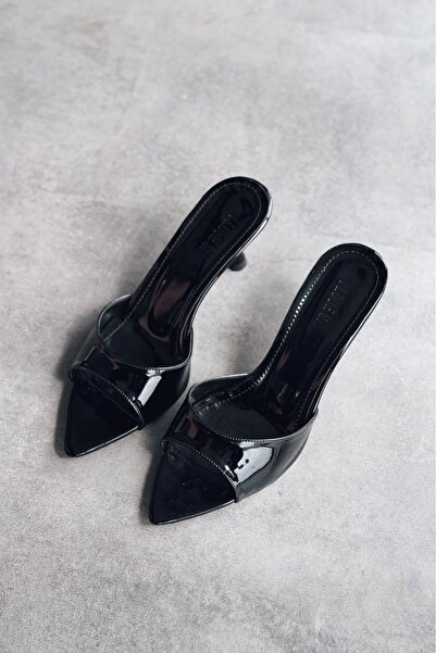 I Love Shoes Yonspe Black Patent Leather Women's Heeled Slippers