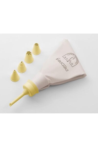 Pedrini Decoration set with 5 nozzles and a lined bag from