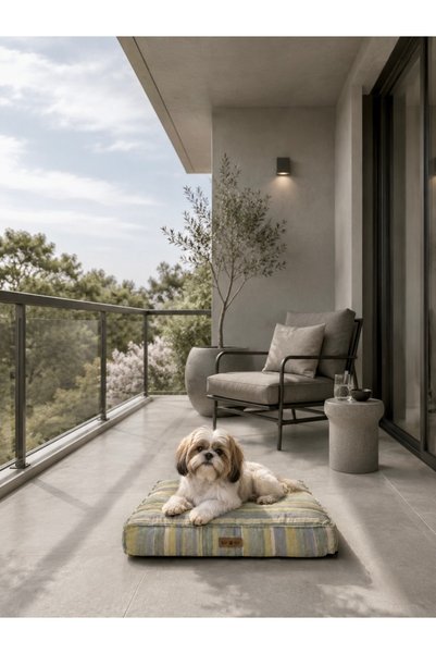 Bir Pati İzi Kedi ve Köpek Yer Minderi ve Matı Üst Kalite Yıkanabilir Kılıflı...