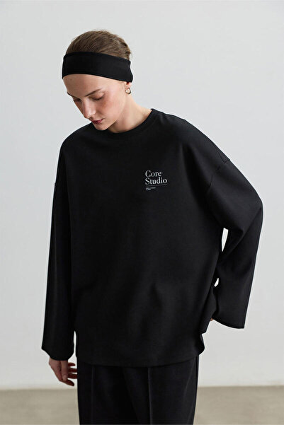 BE BLUE Core Studio Long Sleeve T-Shirt