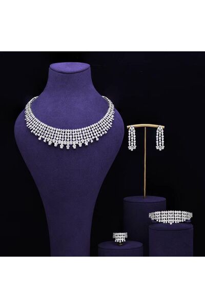 jewelrystore طقم اكسسوارات بدقه الالماس فاخر