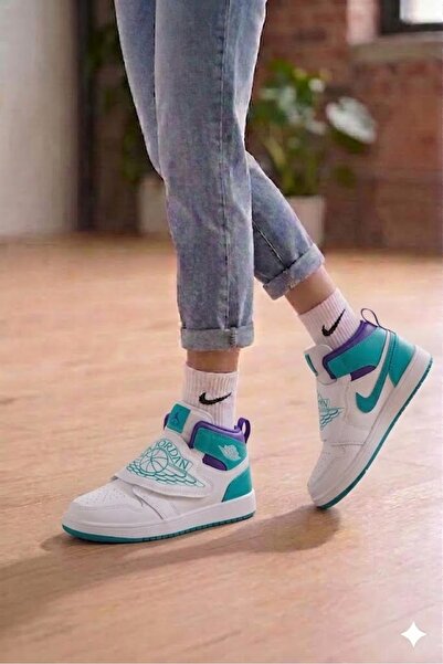 Nike حذاء رياضي كاجوال للأطفال من Sky Jordan 1 Mid Ps BQ71-ERN-97-105 (SPORTİ...