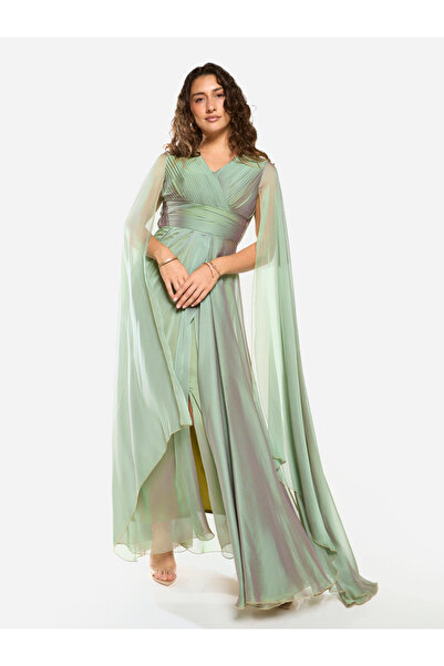 House of Moda By Styli Pleated Bodice Gathered Waist Maxi Dress