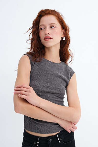 Addax Crew Neck Gathered Blouse A18913