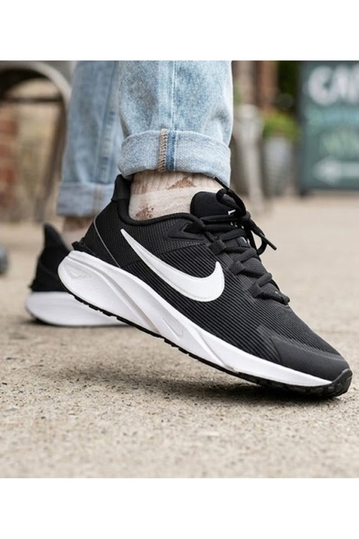 Nike Star Runner 4 Nn (Gs) Genç Koşu Ayakkabısı