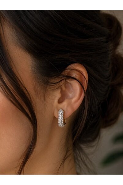 ANKA JEWELLRY أقراط نسائية من الفولاذ بتصميم هندسي مرصع بحجر الزركون ولون ذهبي
