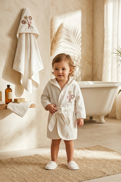 BUUDE Bloom Soft Cotton 4-Piece Embroidered Baby Bathrobe and Towel Set 2-3 Y...