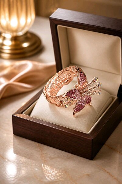 Monalisa Home Luxury Design Spring Bracelet That Fits Any Wrist