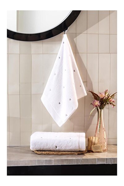 LC Waikiki Nevavm Farkıyla Love Series Embroidered Micro Cotton Bath Towel Se...