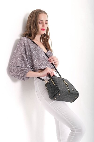Just Polo Comfort-Focused Multi-Compartment Women's Hand and Shoulder Bag