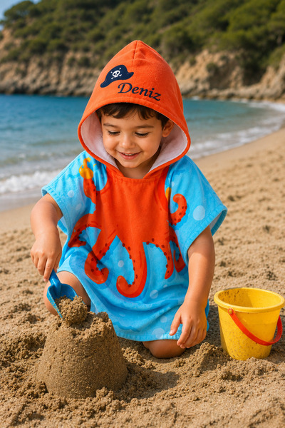 minilee children's happiness Kaptan Ahtapot - İsimli Çocuk Kapşonlu Panço Havlu – Deniz, Havuz ve Banyo Bornoz Pançosu 2-8 Yaş