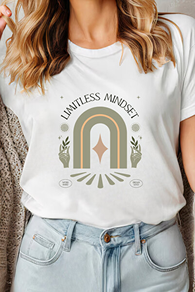 Sarah's Boutique Women's T-shirt – 100% cotton – Limitless Mindset