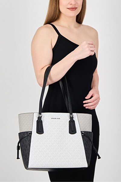 Michael Kors Bags Models & Prices - 2026