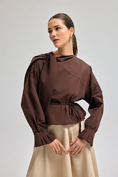 Lady Pixie KRATKA BLUZA SA DETALJIMA VEZANJA