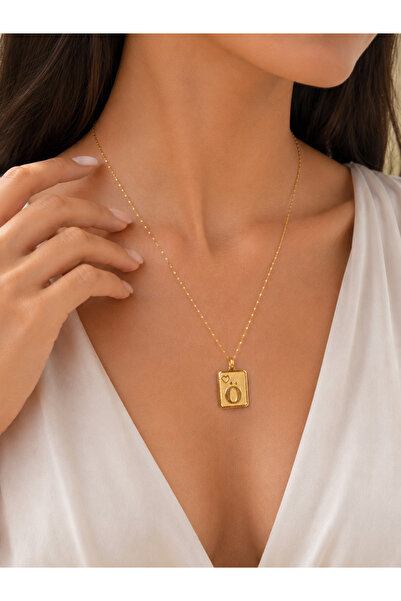 Zeynepli gold & jewelry 14 AYAR ALTIN Ö HARFLİ KARE KALPLİ KOLYE