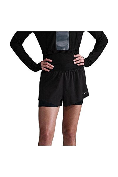 Nike Șorturi 2-în-1 de damă Swift Dri-FIT cu talie medie