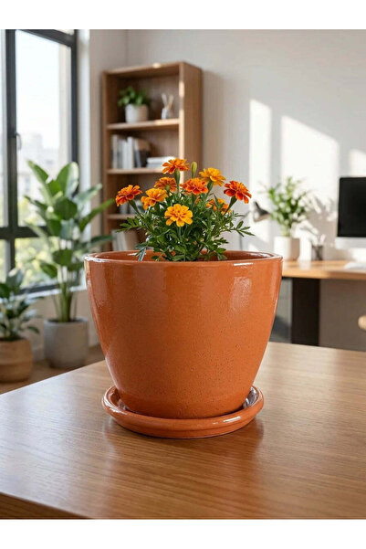 VaseAtelier Nova El Yapımı Salon Balkon Dekoratif Beton Saksı 4.5 Lt Turuncu