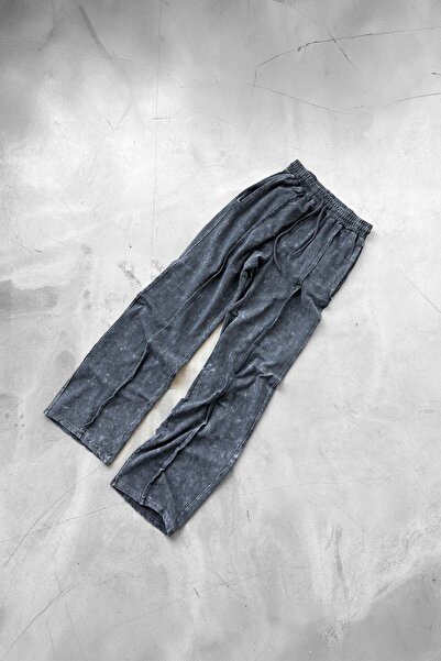 Flaw Wear Baggy Tracksuit with Front Stitching Detail
