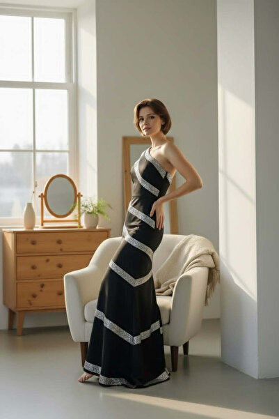 Generic URBIZ- Evening Gowns & Party Dress Collection -Elegant & Romantic Oca...
