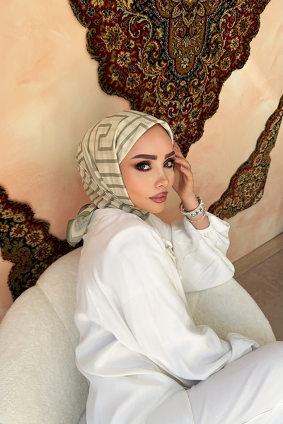 KUQOS وشاح ناعم بنمط المتاهة من أكوا سوفت