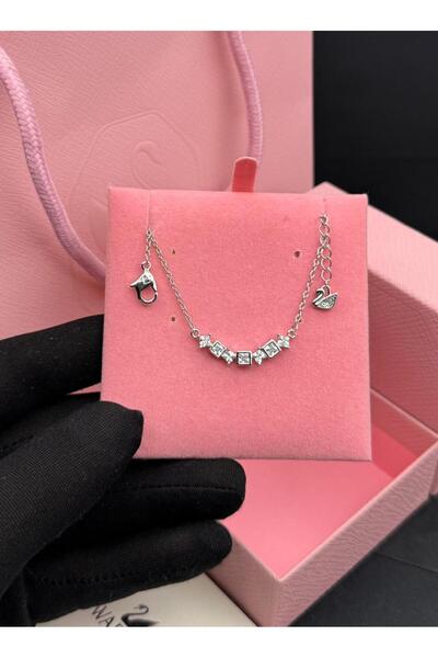 Generic Silver Pendant Necklace with Brilliant Crystal Stones and Elegant Design