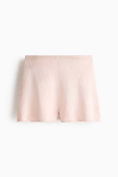 H&M شورت محبوك بحواف ملفوفة