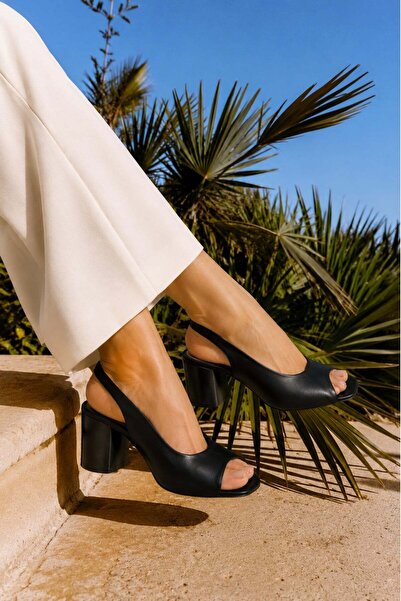 5in1Canpolat Black Open Toe Sandals 25485