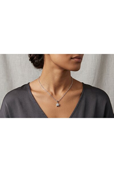 robel ⭐ Sparkling Star Crystal Pendant Necklace – Shine Bright with Every Step