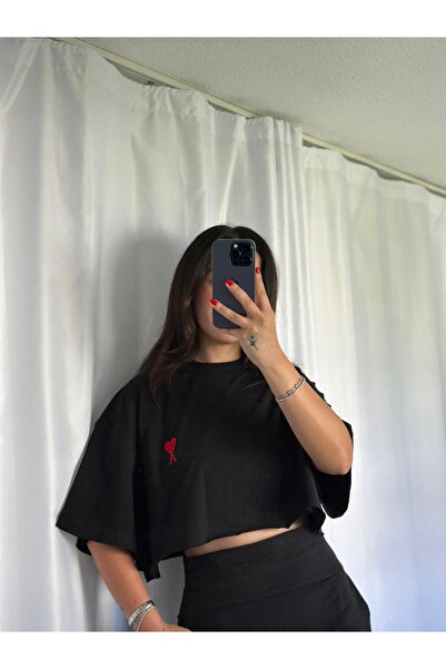 eBaa fashıon KALP NAKIŞLI OVERSIZE CROP TİŞÖRT