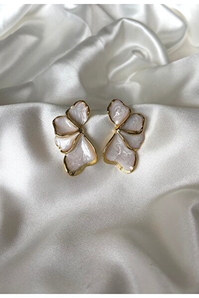Eylülün Takısı Women's Gold Detailed Pearlescent Leaf Model Earrings