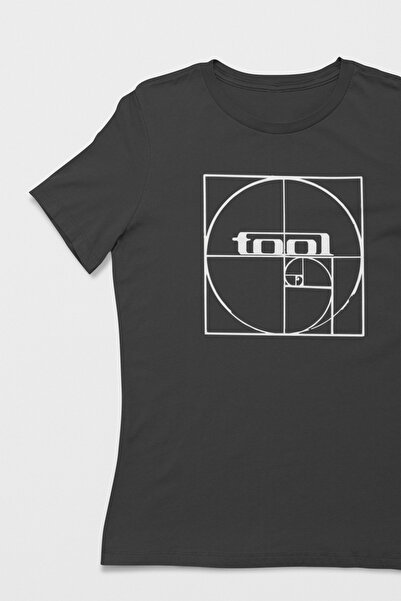 buzagi tasarım ürünleri تي شيرت أسود عادي للجنسين من Tool