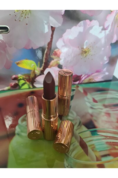 charlotte tilbury στερεή θερμότητα