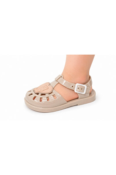 Haribo Cream Color Sandals