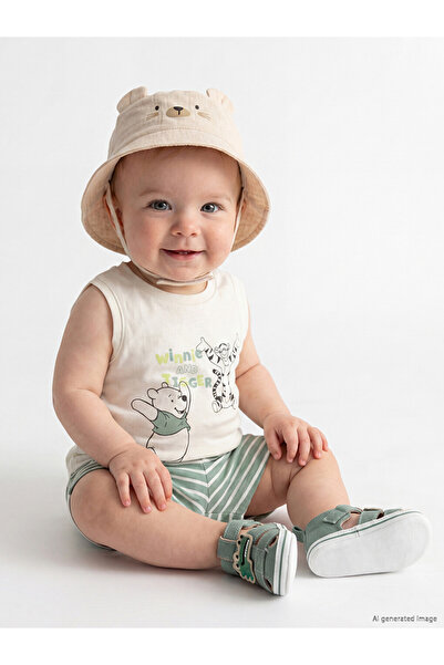 LC Waikiki Lcw Baby Ecru Winnie the Pooh Printed Baby Boy Set