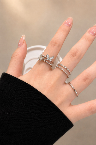 TREND COLLECTİON Women's Silver Color Butterfly Detailed Multiple Ring Set
