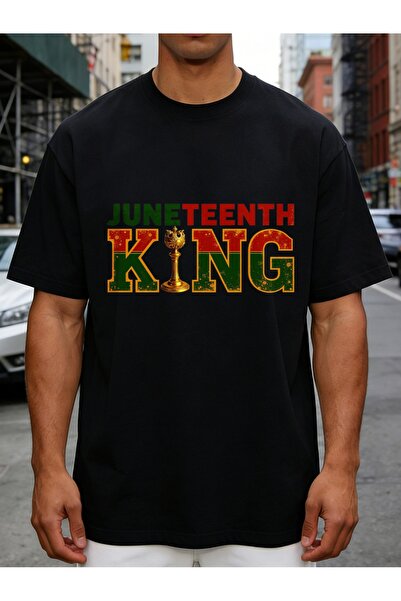 23 nisan Juneteenth King Men's T-Shirt Patriotic Design with Crown And Bold C...