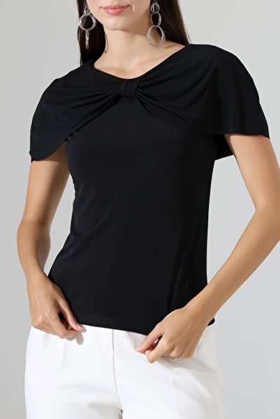 Sabr Women's Sandy Cape Detailed Short Sleeve Blouse
