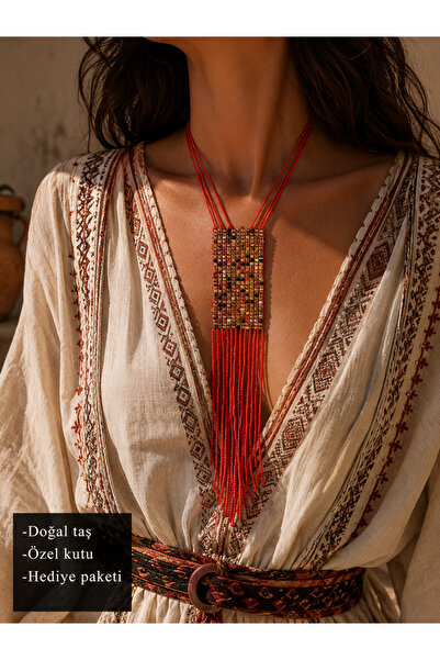 HER ŞEY NOTA www.herseynota.com Kaia Bohemian Beaded Woven Tassel Long Necklace
