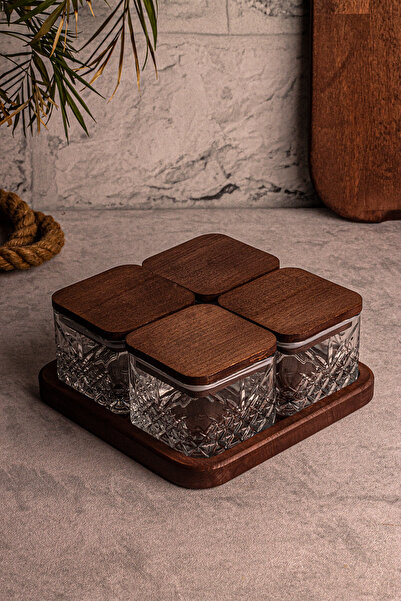 Empressco Stylish Square Set of 4 - Modern and Elegant Design Details