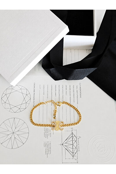Glamour Galore Bracelet with Accessories