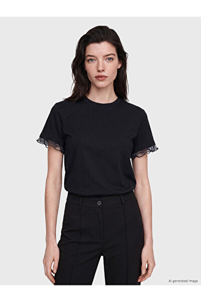LC Waikiki Black Crew Neck Women's T-Shirt with Lace Detail