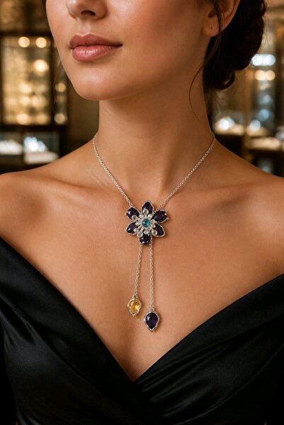 Monalisa Home Luxurious Zircon Stone Figured Showy Flower Necklace