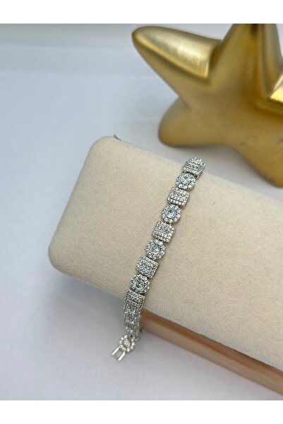 BYYEŞO Sequential Baguette and Single Stone Detail Steel Bracelet